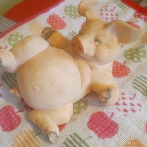 Pig figurine